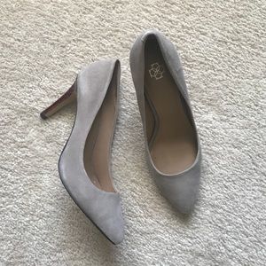 Ann Taylor Kenzie Pumps